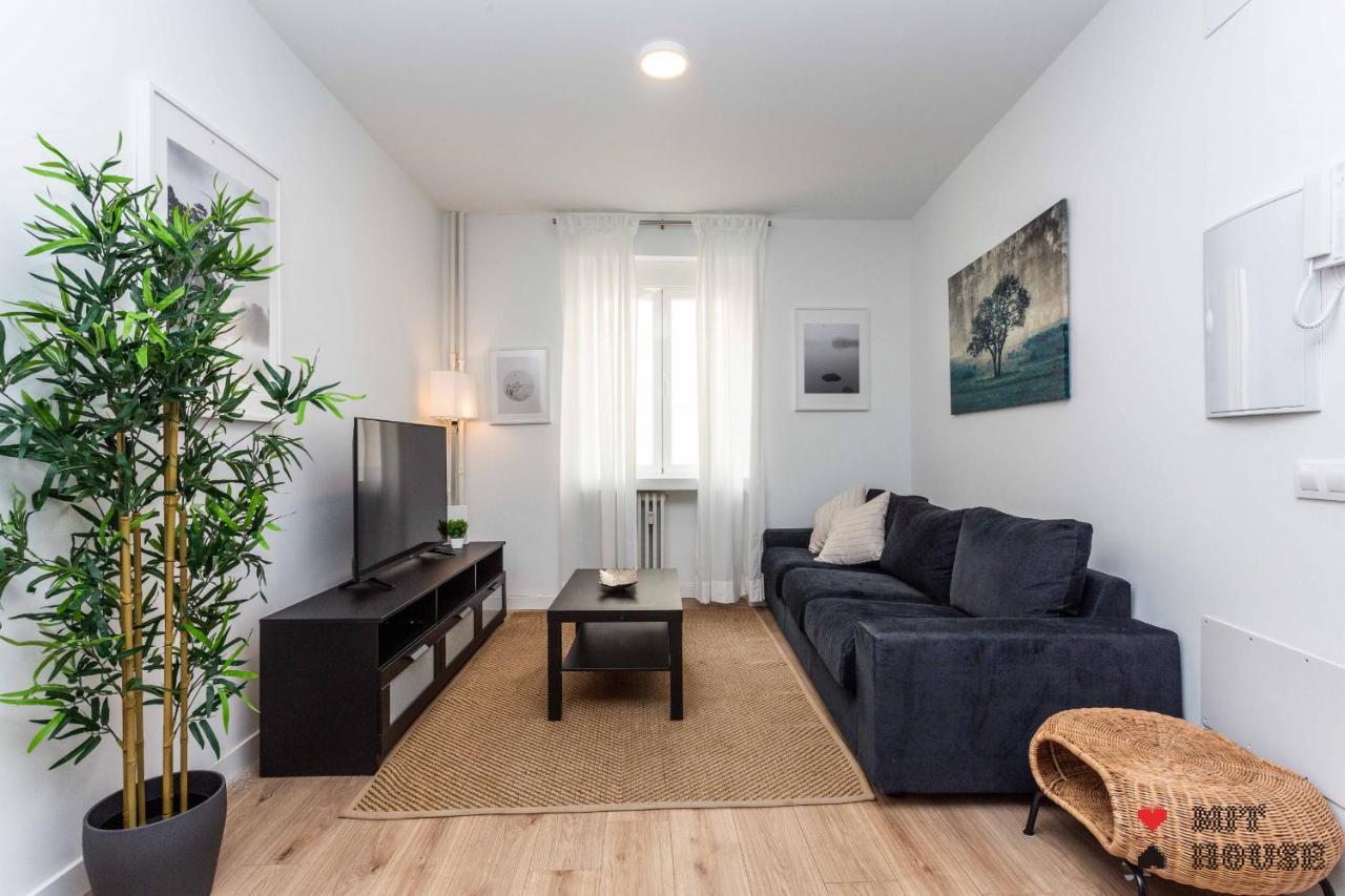 Latina En Madrid Apartment Exterior photo